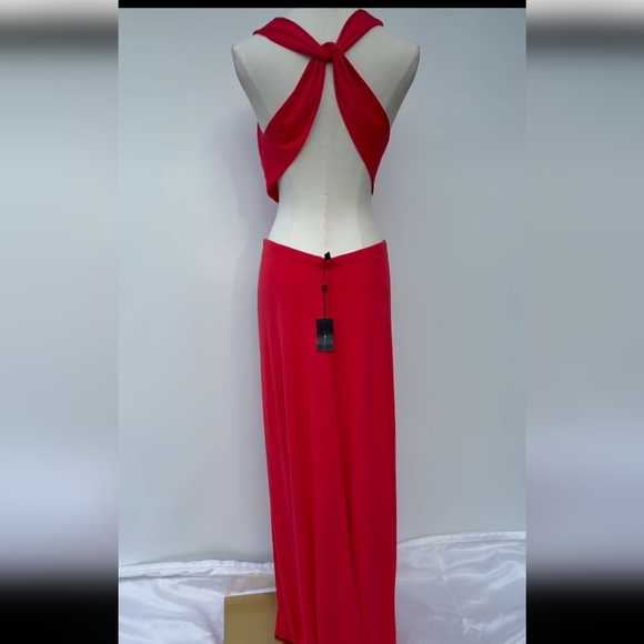 BCBGMaxAzria Dresses & Skirts - BCBGMAXAZRIA NWT RED CROSS BACK OPEN BACK OLESYA MAXI DRESS GORGEOUS!!